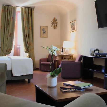 Dimora Conte Cavour Hotel Vercelli Kültér fotó